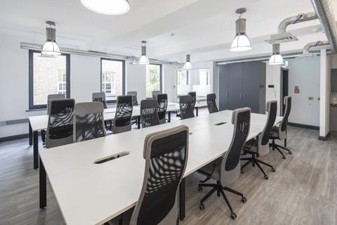 Office to rent, Clere House, 3 Chapel Place, London, EC2A 3DQ