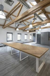 Office to rent, Clere House, 3 Chapel Place, London, EC2A 3DQ