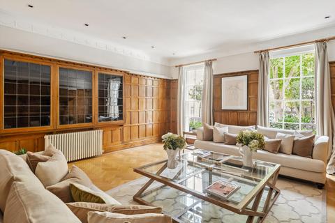 5 bedroom terraced house to rent, Wilton Place, London, SW1X