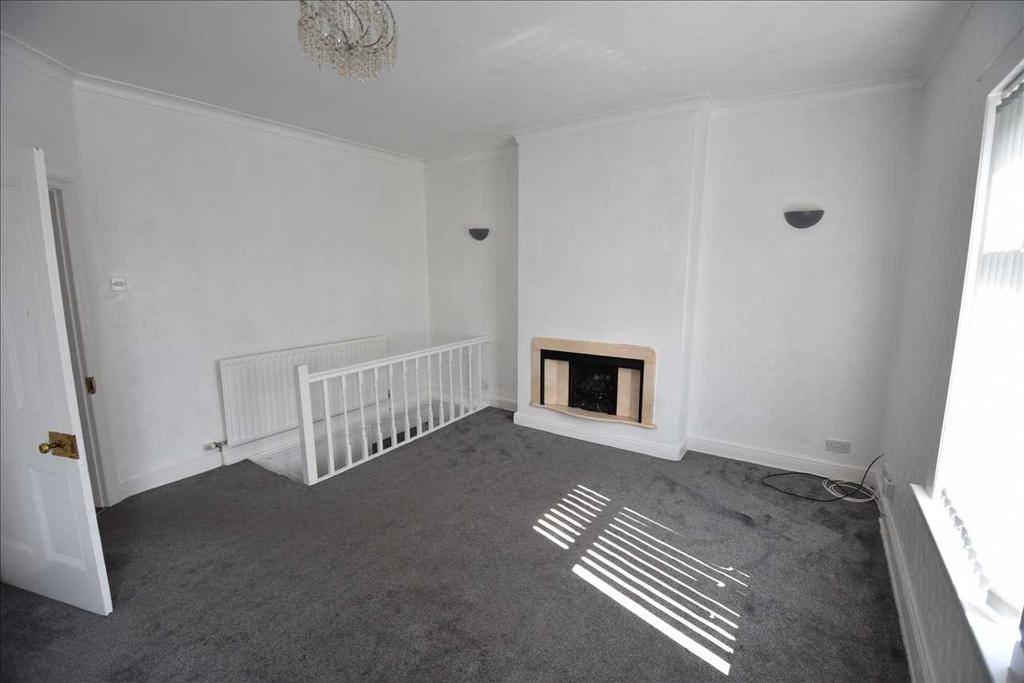 Preston Old Road, Marton, Blackpool 1 bed apartment to rent £600 pcm