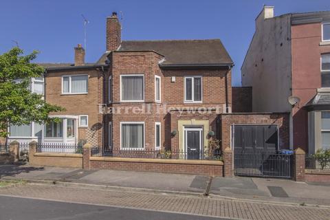 4 bedroom house for sale, Bold Street, Fleetwood FY7