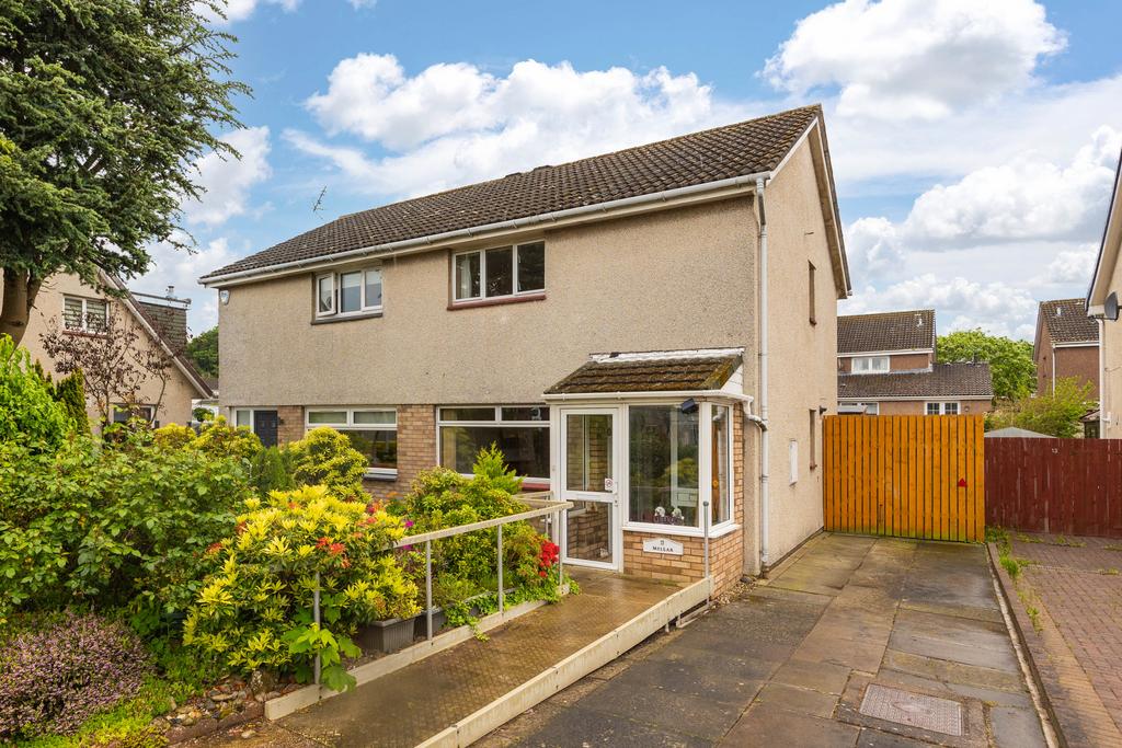 Baberton Mains Rise, Edinburgh EH14 2 bed semidetached villa for sale