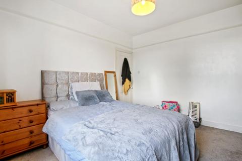 154 Old Road West, Gravesend, DA11 0LZ