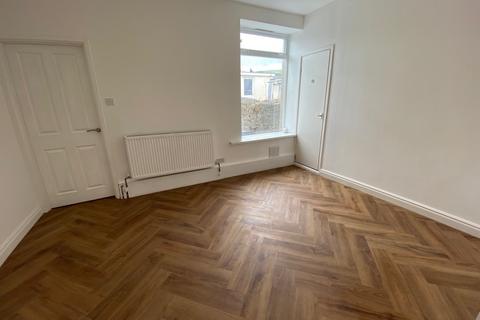 3 bedroom terraced house for sale, John Street, Resolven, Neath, Neath Port Talbot.