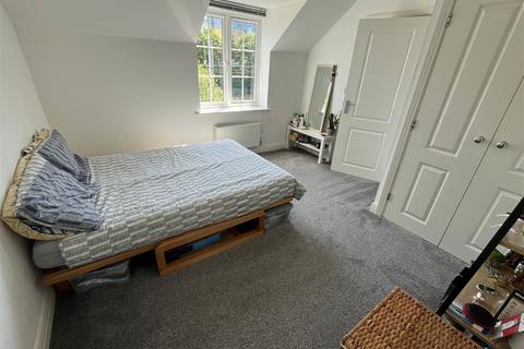2 bedroom apartment to rent, Brick Kiln Road, Stevenage SG1