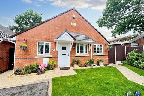 2 bedroom detached bungalow for sale, Sheep Fair, Rugeley, WS15 2AT
