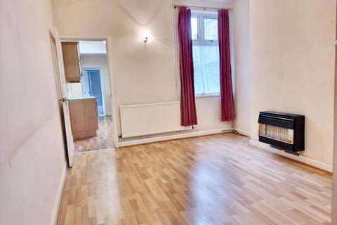 3 bedroom terraced house for sale, Buxton Street, Leicester LE2