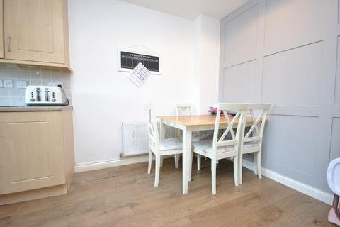 3 bedroom end of terrace house for sale, Hythe Wood, Cheddar, BS27