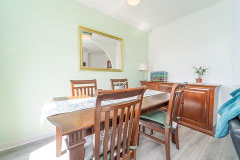 38 Keppel Drive, Glasgow, G44 4JZ