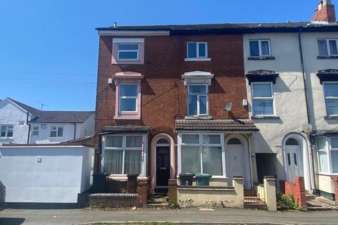 4 bedroom end of terrace house for sale, 1 Crawford Road, Compton, Wolverhampton, WV3 9QX