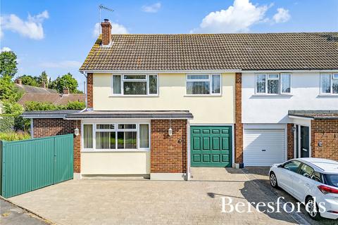 4 bedroom end of terrace house for sale, Home Mead, Writtle, CM1