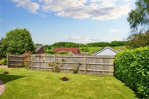 5 Sunnydown Road, Olivers Battery, Winchester, SO22 4LD