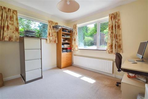 5 Sunnydown Road, Olivers Battery, Winchester, SO22 4LD