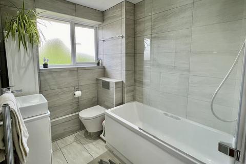 22 Brooks Close, Ringwood, BH24 1NE