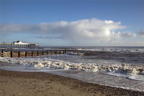 4 bedroom detached house for sale, Willow House, 2 Teal Close, Reydon, Southwold, IP18