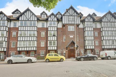 2 bedroom apartment for sale, Southside, Leigh-on-Sea, SS9