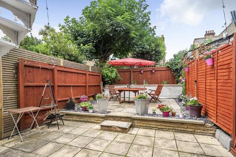 2 bedroom flat for sale, Wontner Road, Balham