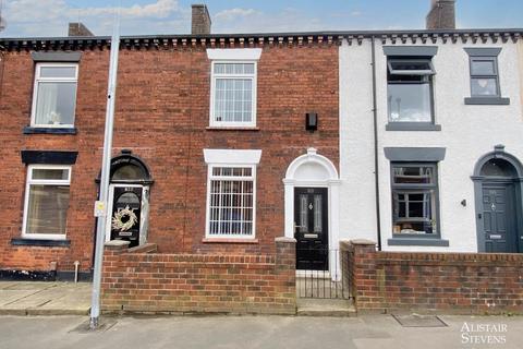 3 bedroom terraced house for sale, Rochdale Road, Royton