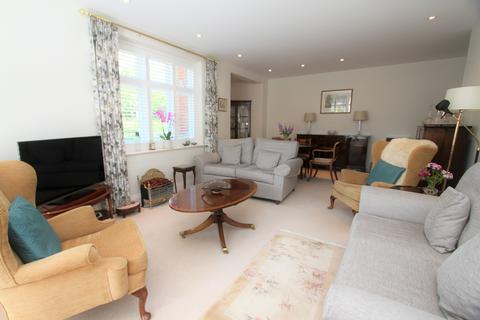 2 bedroom apartment for sale, Darley Road, Eastbourne BN20