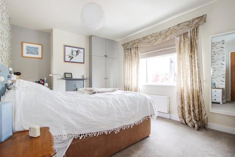 4 bedroom semi-detached house for sale, Queen Katherine Road, Lymington, Hampshire, SO41