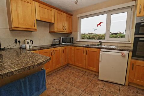 Chyvean Boscaswell Downs, Pendeen, Penzance, TR19 7DT