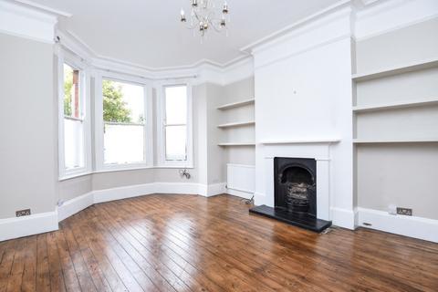 2 bedroom flat to rent, Sutton Road London N10