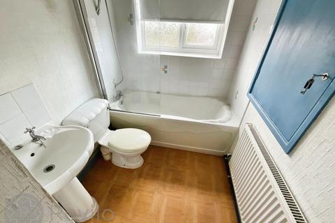 2 bedroom semi-detached house for sale, Croxton Avenue, Rochdale, OL16