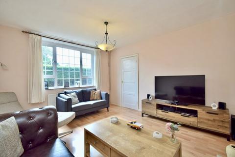 3 bedroom semi-detached house for sale, Goodwood Crescent, Goodwood, Leicester, LE5