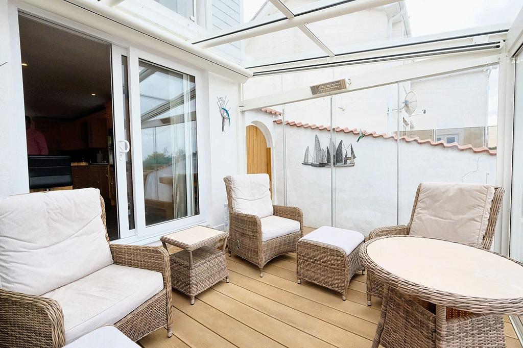 Sun room