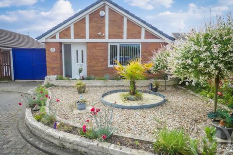 2 bedroom detached bungalow for sale, Geldof Drive, Blackpool