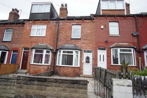 3 bedroom terraced house to rent, Leeds LS9