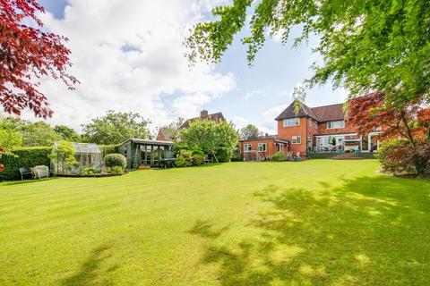 5 bedroom detached house for sale, Attimore Road, Welwyn Garden City, Hertfordshire, AL8