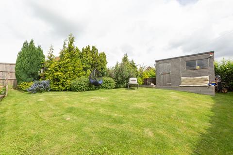 3 bedroom detached bungalow for sale, Horselees Road, Boughton-Under-Blean, ME13