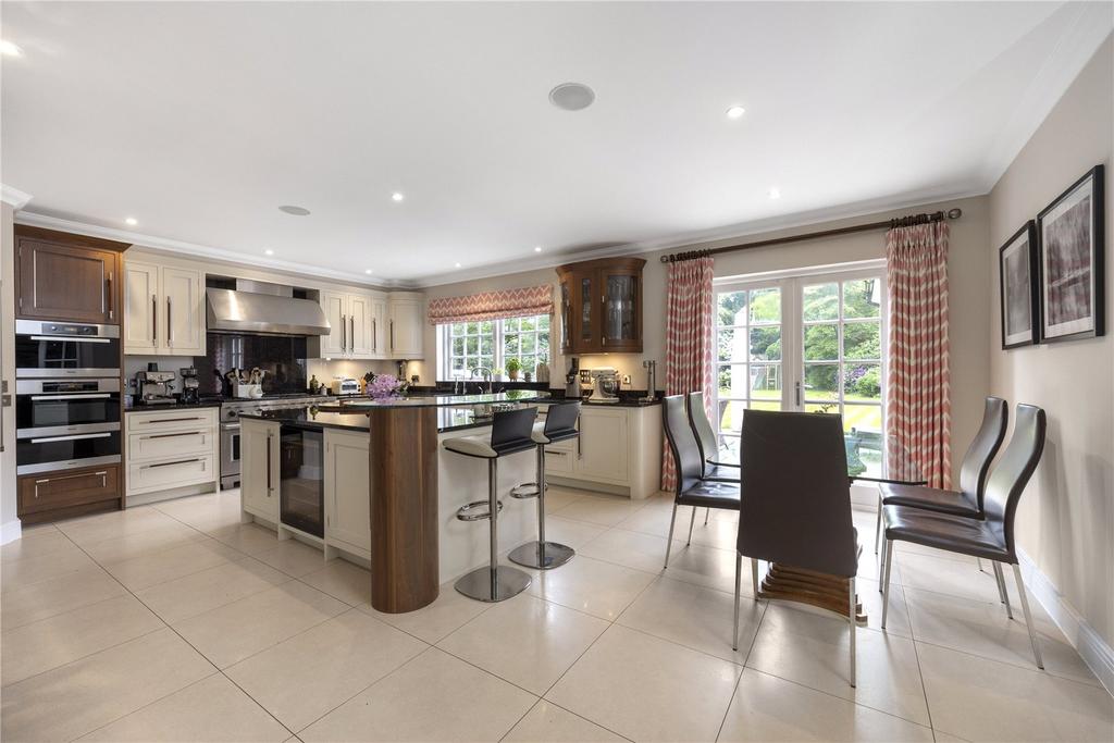 Kitchen/Breakfast