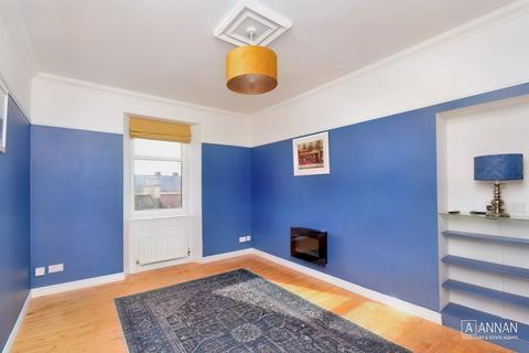 2 bedroom flat to rent, High Street, Musselburgh EH21