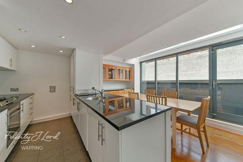 3 bedroom townhouse for sale, Mile End Road, London, E1