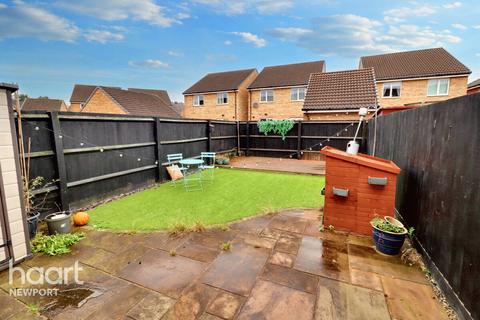 3 bedroom semi-detached house for sale, Spitfire Road, Newport