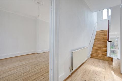 10 Wayland Avenue, London, E8 2HP