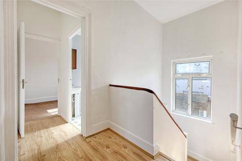 10 Wayland Avenue, London, E8 2HP