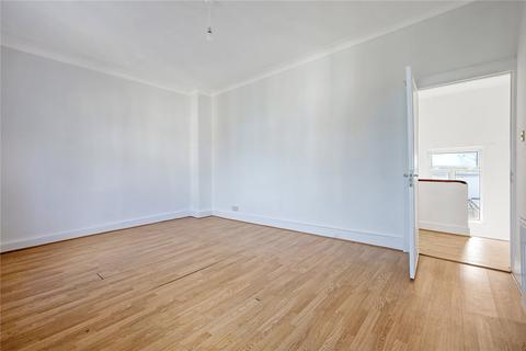 10 Wayland Avenue, London, E8 2HP