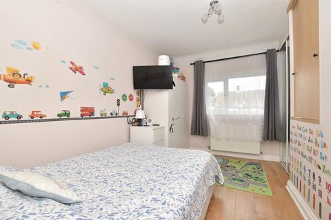 7 Witley Crescent, New Addington, Croydon, CR0 0RQ