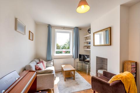 12 Carrill Road, Sheffield, S6 1BD