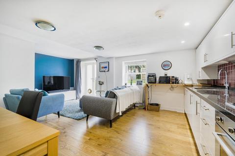 2 bedroom apartment for sale, Kendrick Road, Reading, Berkshire