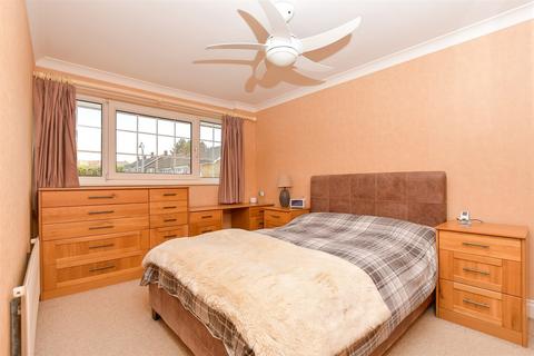3 bedroom terraced house for sale, Kemsley Close, Northfleet, Gravesend, Kent