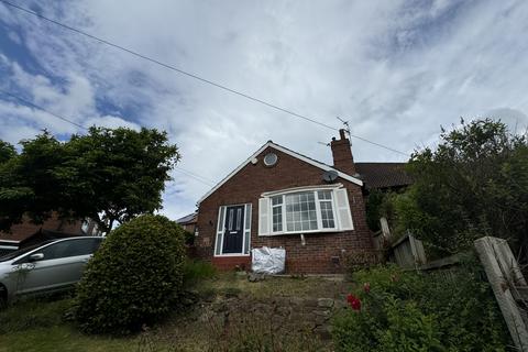 2 bedroom semi-detached house to rent, Eden Walk,  Leeds, LS4