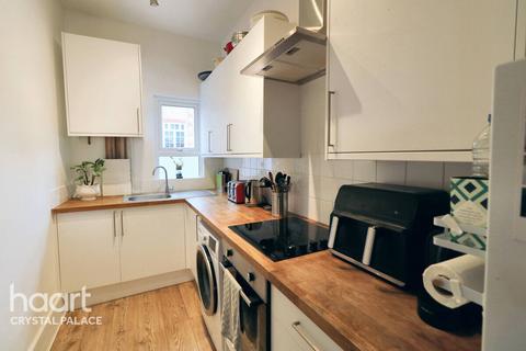 2 bedroom flat for sale, Gipsy Road, LONDON