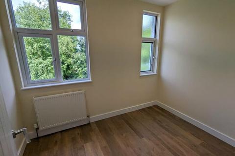 2 bedroom apartment to rent, South Croydon, Croydon CR2