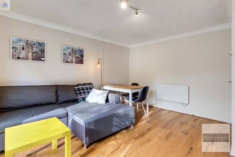 1 bedroom apartment to rent, Croftongate Way, London, SE4