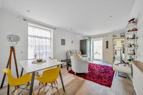 2 bedroom flat for sale, Portnall Road, Queen's Park