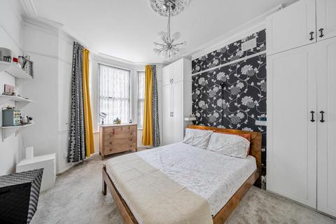 2 bedroom flat for sale, Portnall Road, Queen's Park